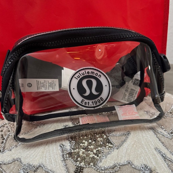 Lululemon | Everywhere Clear Belt Bag NWT - Picture 7 of 12